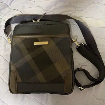 BLACK LABEL 숄더백