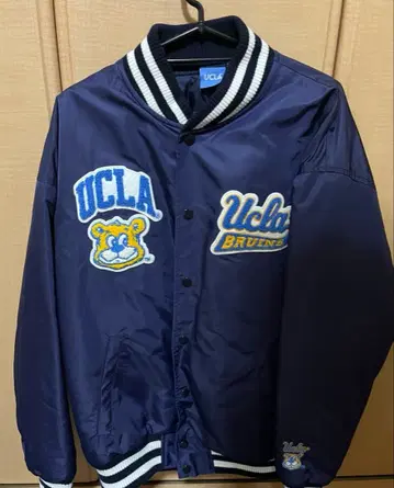 [ 기간 한정 가격 인하 ] UCLA 점퍼