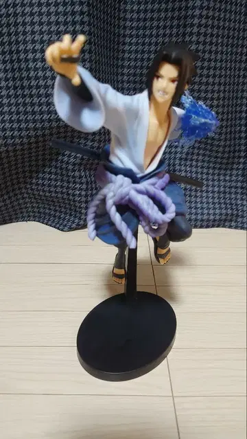 나루토 사스케 피규어