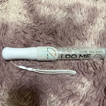 i DO ME 1st DOME tour 2023 응원봉