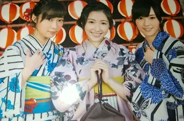 AKB48 유카타 모습의 아이돌 브로마이드