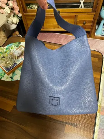 훌라 블루 가죽 숄더백