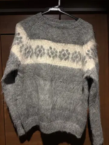 모헤어 스웨터