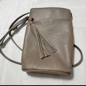 태슬 장식 그레이 스마트폰 숄더백 하스케줄 비스트로 미니백