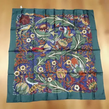 Salvatore Ferragamo 실크 스카프