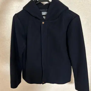 로페피크닉 후드 부착 코트