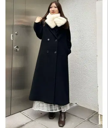 울 체스터 코트