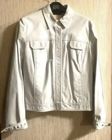 HETTABRETZ 미사용 가죽 자켓 정가 20만