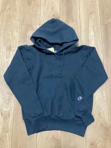 가격 대폭 인하 리버스 위브 블랙 S