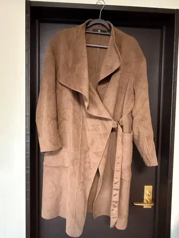 유니클로+J 캐시미어 블렌드 노카라 코트