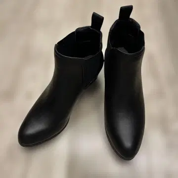 고품질 ODETTE E ODILE 레인부츠 (23.5cm)