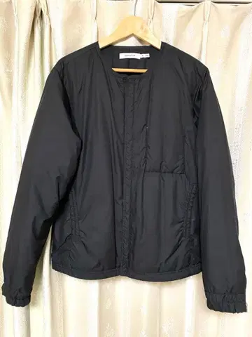 nonnative 블랙 다운 자켓 M 사이즈