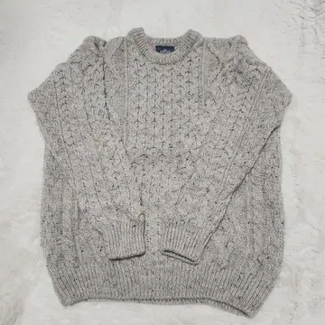 [ 새상품급 ] 아란 케이블 짜임 긴팔 니트 스웨터 M 사이즈