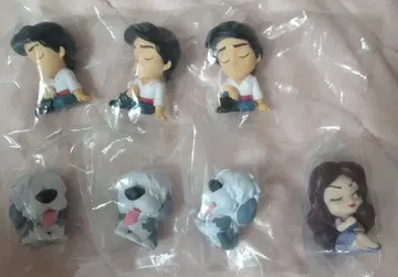 인어공주 어깨 쿵 에릭 맥스 바네사