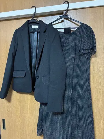 블랙 포멀 슈트 세트