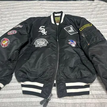 뉴에라 x 알파인더스트리 시카고 화이트삭스 MA-1