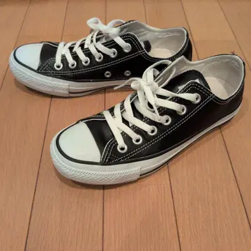 새상품급 컨버스 가죽 23.5