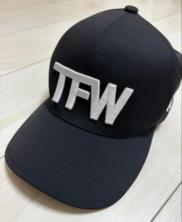 TFW 로고 자수 블랙 캡