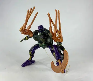 트랜스포머 D-8 블랙 위도우