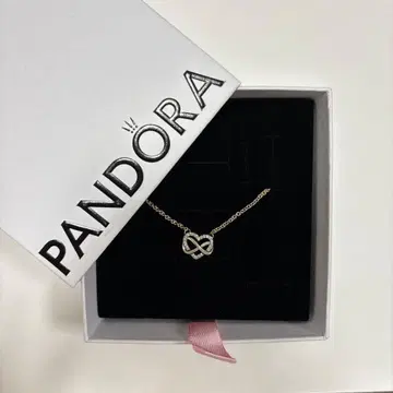 스파클링 인피니티 하트 실버 콜리에 목걸이