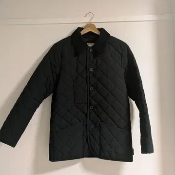 새상품급 TraditionalWeatherwear 퀼팅 자켓