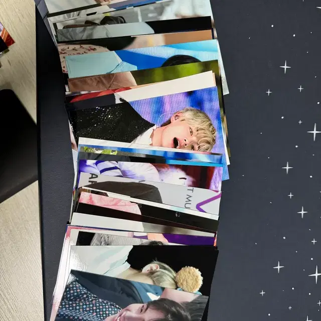 방탄 뷔 홈마전시회 인화사진세트 판매합니다