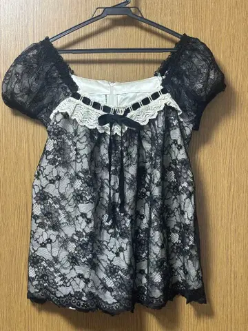 로이스크레용 레이스 상의 택 포함 새상품