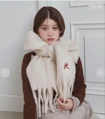 완판 색상 미개봉 신상 SNIDEL 스나이델 리본 베어 머플러