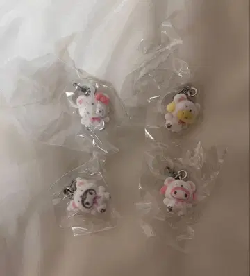 산리오 캐릭터즈 메지루시 액세서리 ~푹신푹신 스노우~ 4점 세트