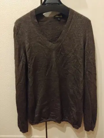 캐시미어 V넥 백리본 니트