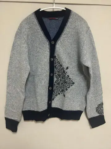 GAVIN MADE 가디건