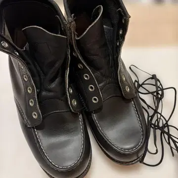 레드윙 블랙 아마도 8130