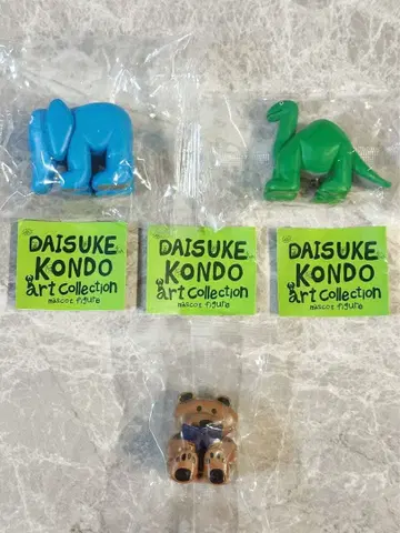 DAISUKE KONDO 아트 컬렉션 피규어 3체 세트