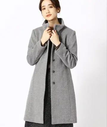 컴시즘 스탠드 카라 코트