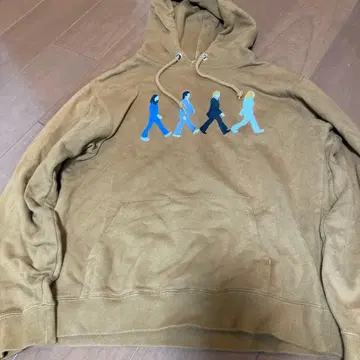 SHIPS 비틀즈 후드티