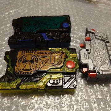 어솔트 울프 프로그라이즈 키