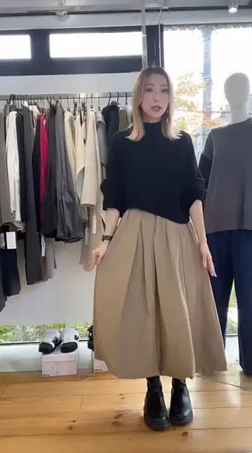 컨디션 최상 안테아 심 벌룬 스커트 이시카와 라보