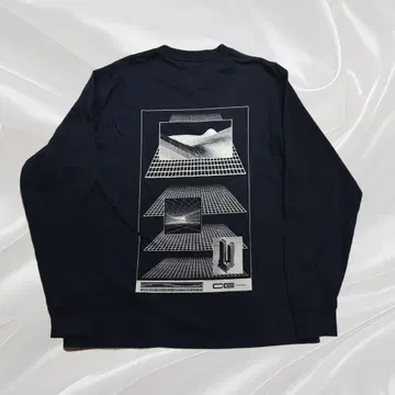 C.E CAV EMPT 긴팔 티셔츠 그래픽 블랙