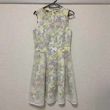 에포카 후르츠 패턴 원피스