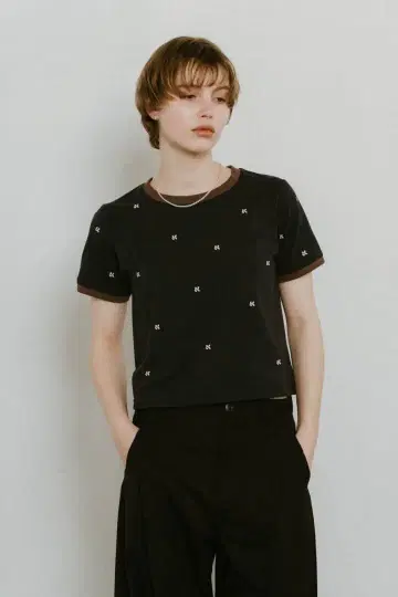 knuth marf K motif mini T shirt 네이비