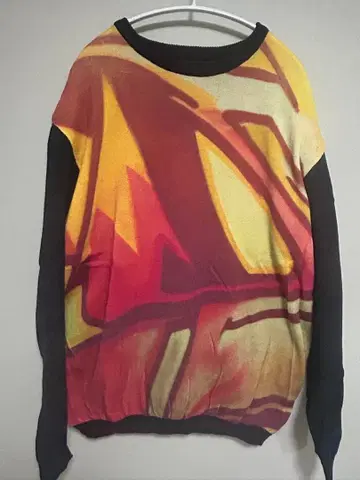 THE 그래픽 프린트 스웨터 M