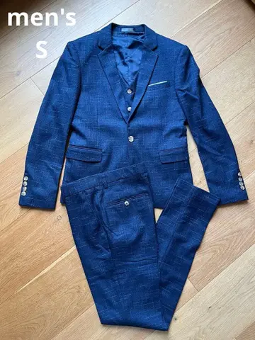 미사용품 남성용 수트 3세트 S 사이즈
