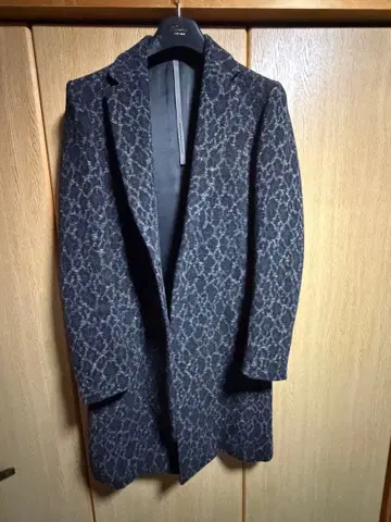 레오파드 무늬 체스터 코트