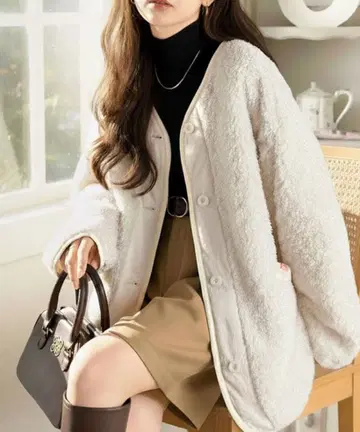 classicalelf 클래식 엘프 이소재 절개 배색 보아 자켓