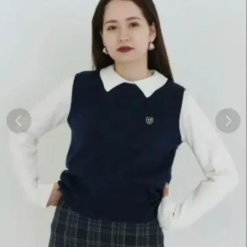 TINA : JOJUN 엠블럼 포함 니트 세트