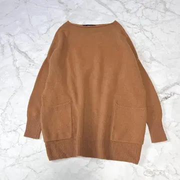 프레임워크 캐시미어 혼방 와이드 실루엣 보트넥 풀오버 카멜