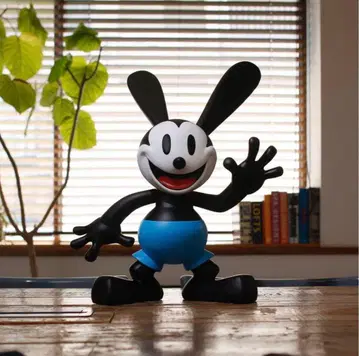 Disney100주년 오즈왈드 빅 소프트 비닐 피규어 카이요도 디즈니