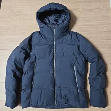 [새상품급] 유니클로 심리스 다운 네이비 사이즈 L