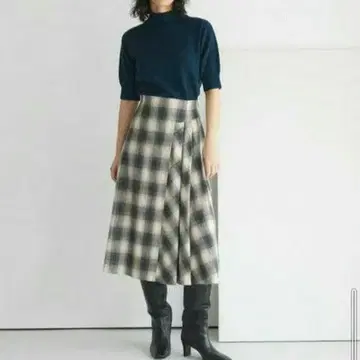 새상품 미사용 ANAYI 옴브레 체크 플레어 스커트 38 체크 무늬 여자