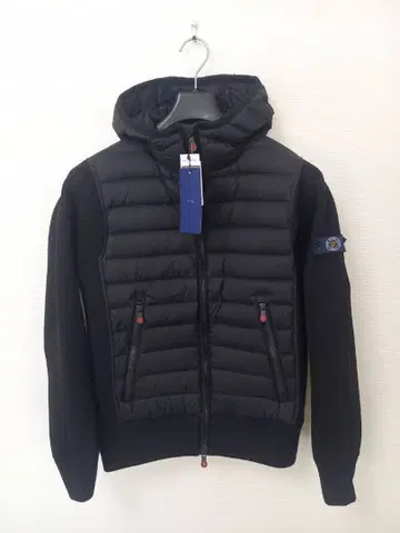 G-STAGE 후드 부착 블랙 다운 자켓